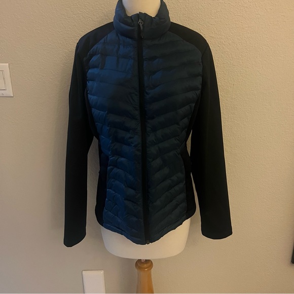 32 Degrees Heat Jacket - Picture 4 of 8